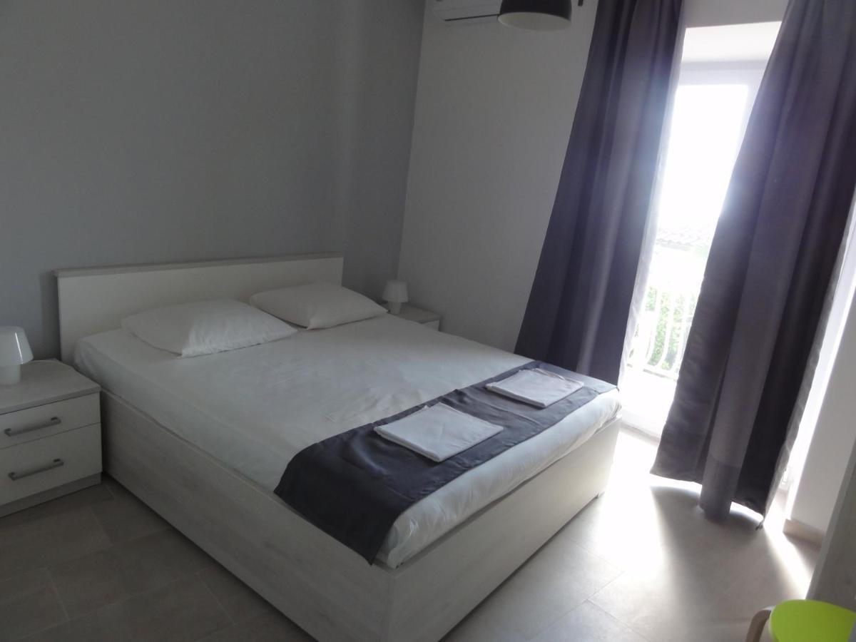Apartmani Lara Gradac  Exterior photo